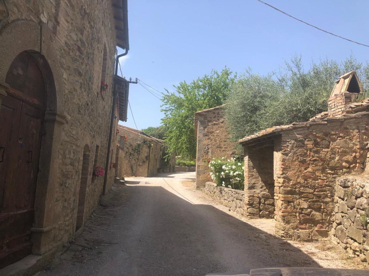 Borgo Villa A Tolli Castelnuovo dellʼAbate Екстериор снимка